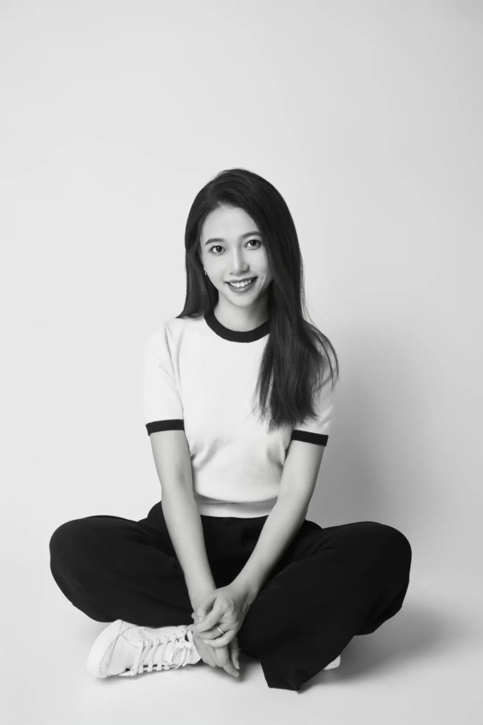 七彩文韵电影筑梦直视女性困惑专访云南90后导演李珏