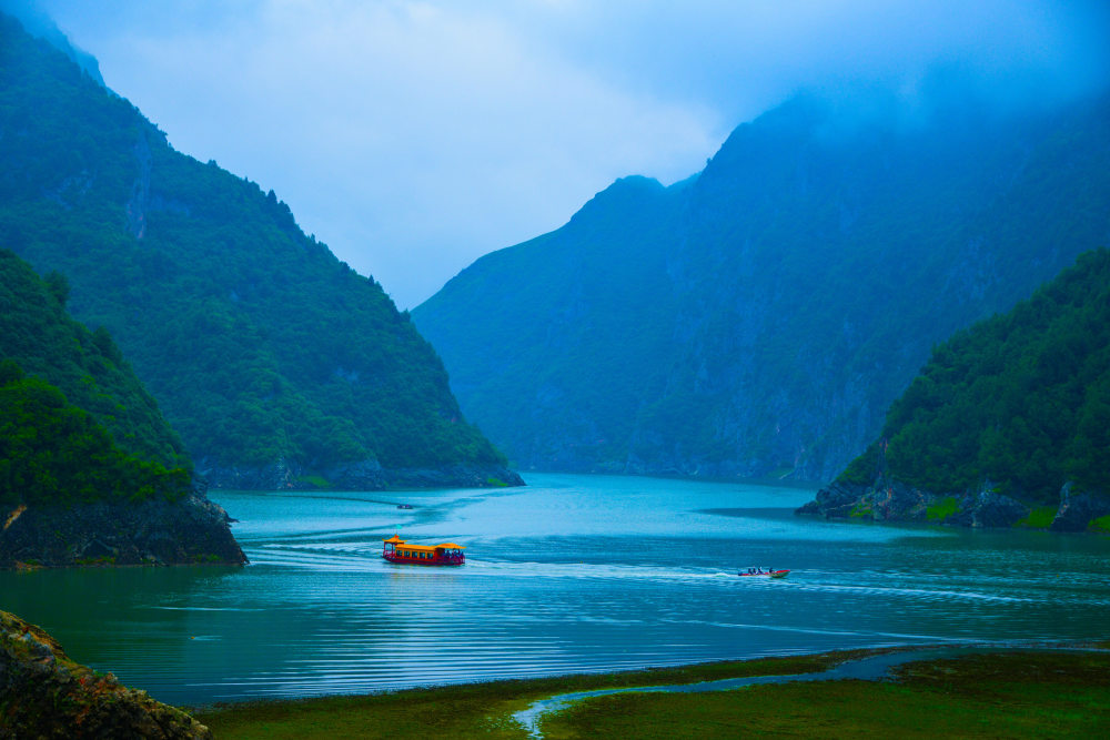 天池冶海景区图片