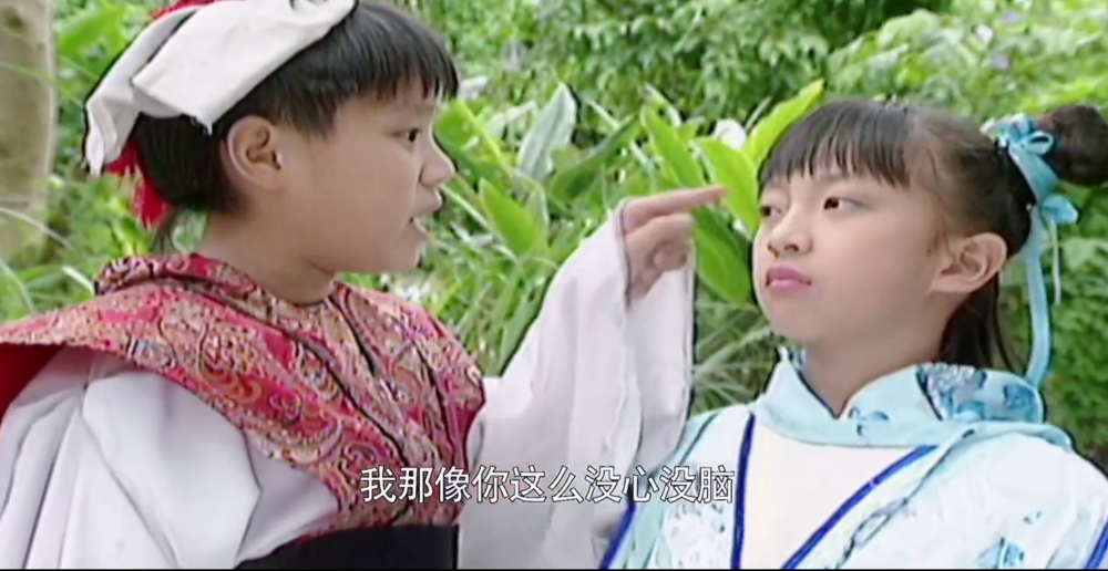 特别可惜的是,剧中戚宝山的饰演者"石乃文",2004年因癌症去世,享年46