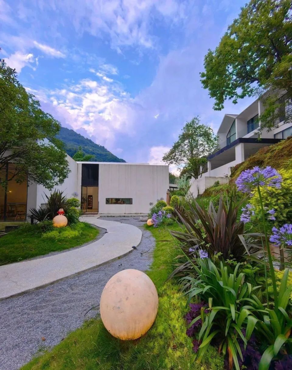 这8家隐于山林中的民宿,太适合避暑啦