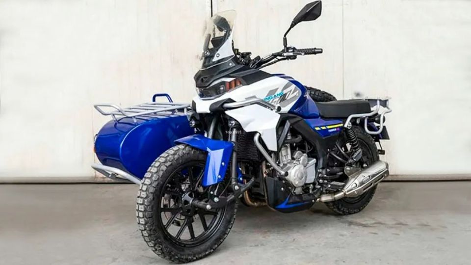 春风800mt出侉子了?这是银钢首款adv风格边三轮_腾讯