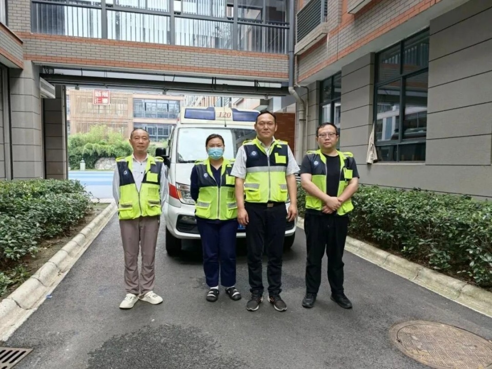 同行护考 逐梦前行——建邺区2026年中考平稳圆满收官_腾讯新闻