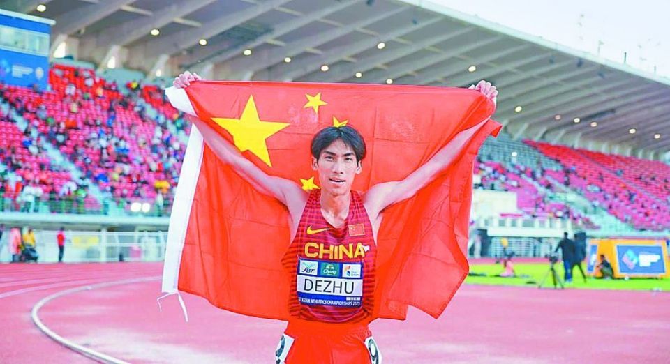 田径运动员刘德助举重是广西的传统优势项目,有3人入选中国亚运代表团