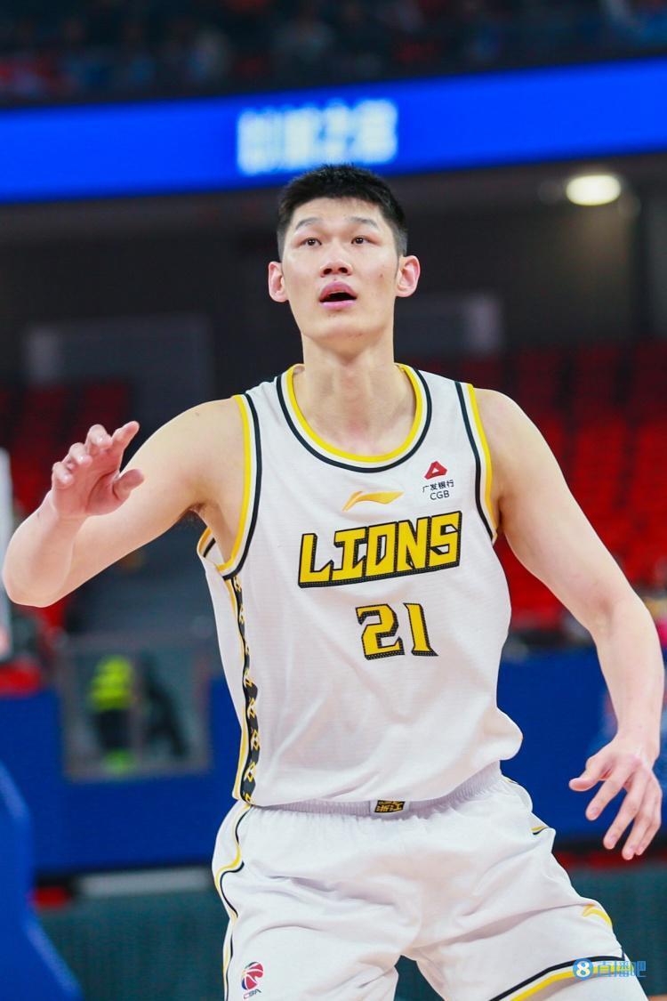 外线也靠谱胡金秋三节13中11砍27分5板三分5中4