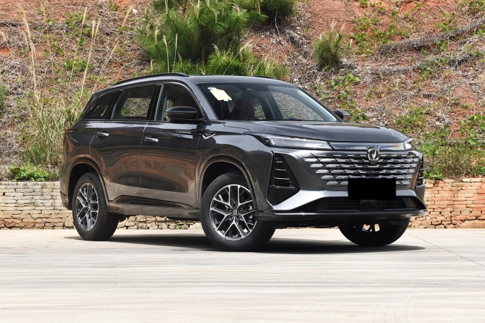 3月suv销量出炉,老大哥差点跌出前10!论走量还得看ta?_腾讯新闻