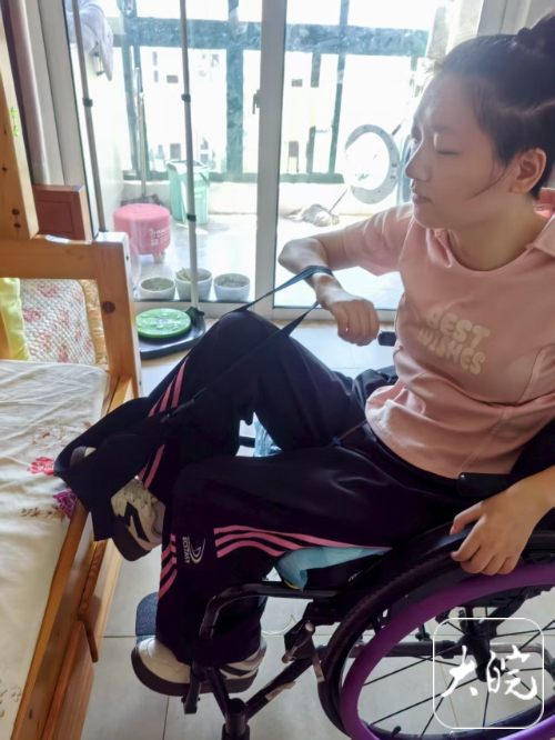 石家庄哪里按摩颈椎好活成自己的光！芜湖姑娘颈椎重伤瘫痪6年不放弃，从生死困局到逐梦求学_https://www.jmylbn.com_新闻资讯_第5张