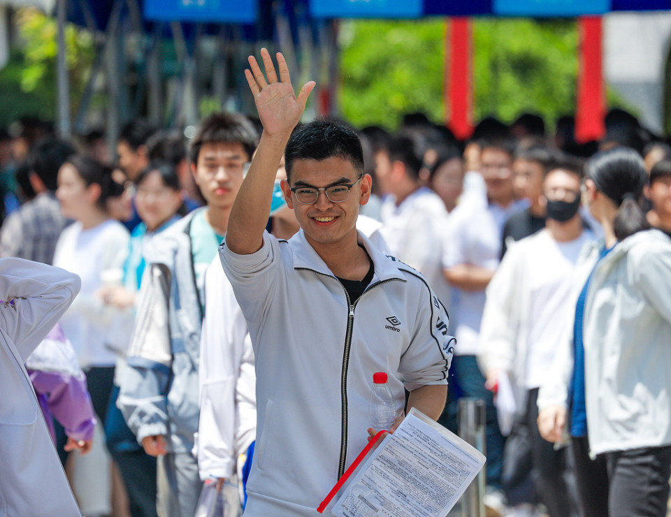 高考直击|语文考完,下一站数学