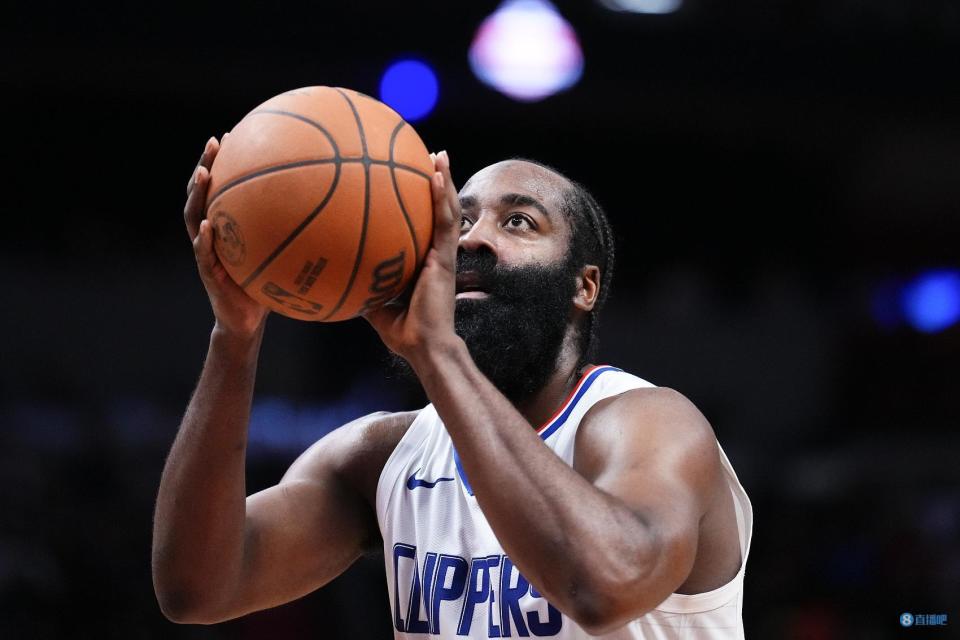 表现平平哈登13投5中得到17分2板6助1断1帽正负值9