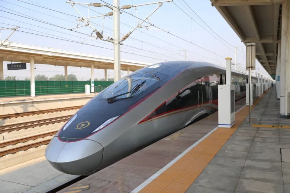 6月10日,日兰高铁新建庄寨至兰考南段按图行车试验6月9日,河南省