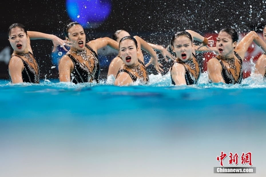 4月7日,2024年世界泳联花样游泳世界杯(北京站)在国家游泳中心"水立方