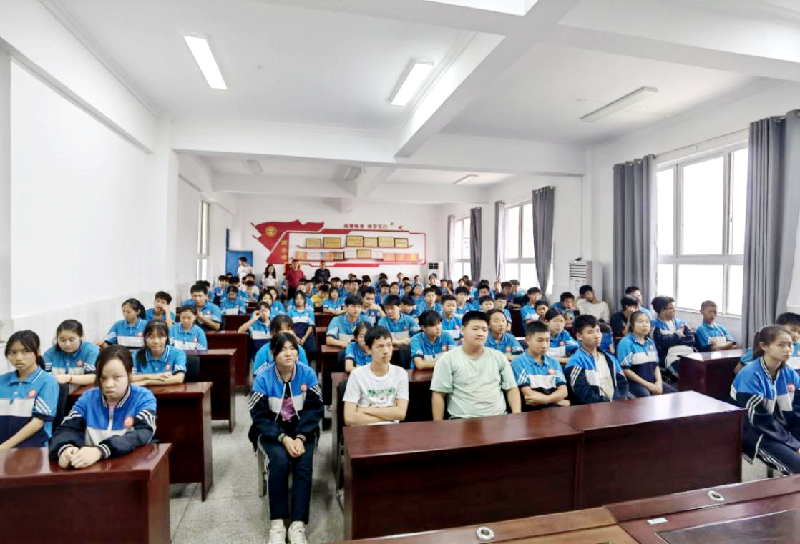 【文化传播】泸州德阳及攀枝花市仁和区等地积极开展"方志文化进校园"