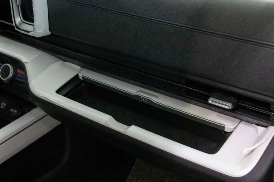 北京现代ix35沐飒的"两室一厅",实际上是通过对车内储物和细节的设计