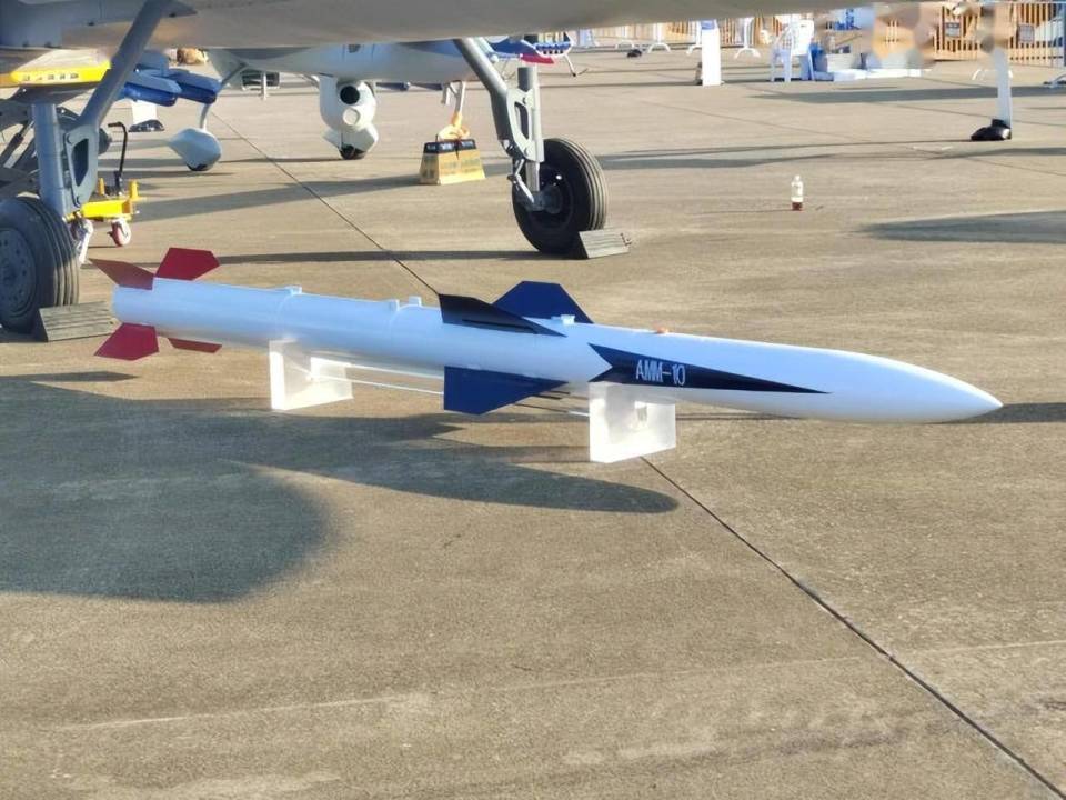 彩虹9无人机曝光!