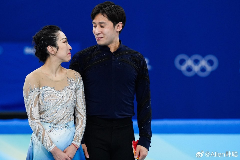 北京冬奥夺金两周年韩聪隋文静感谢一路支持的所有人