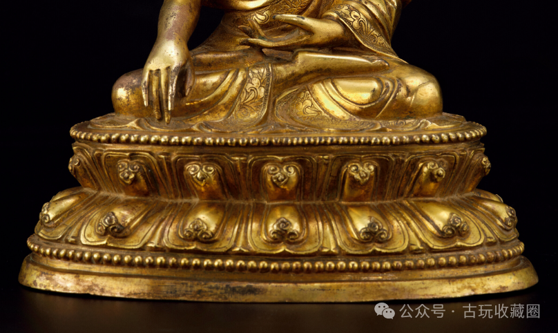 15世纪 铜鎏金无量寿佛