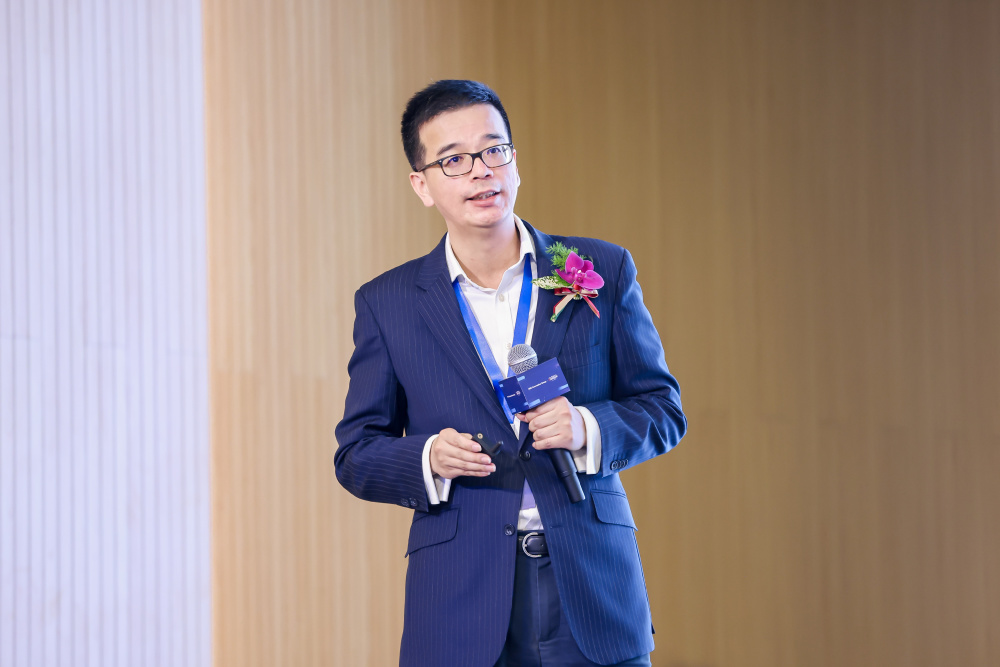 混动新纪元,长安汽车张晓宇解读多动力路线最优解_腾讯新闻