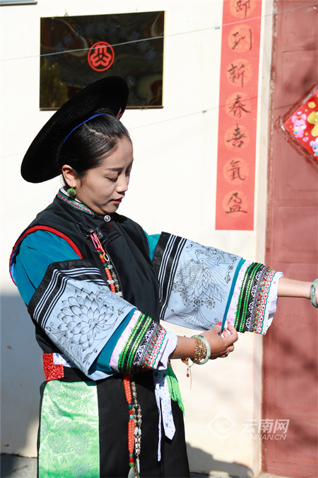 追风逐花 爱在大理 | 鹤庆甸南,邂逅古老的白族新娘装