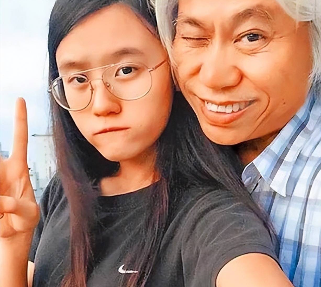 李坤城离世61天林靖恩突在亡夫账号发文叫板网友