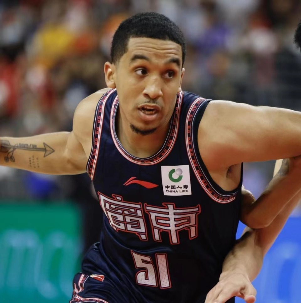 cba沃特斯威姆斯合砍51分广东队加时险胜北控队