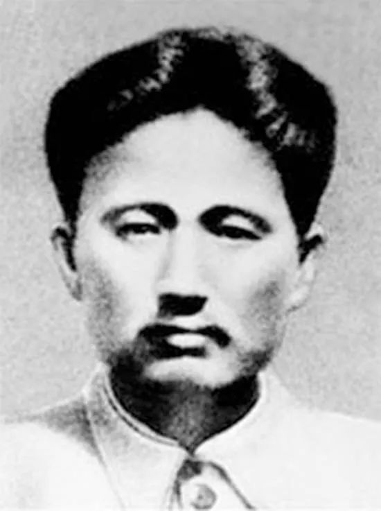 被毛泽东誉为“大智大勇”的军事家方志敏_腾讯新闻