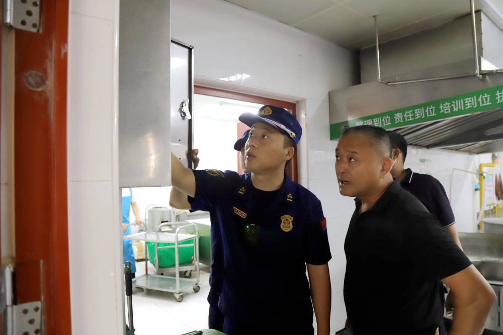 护航高考 山东消防筑牢消防"安全墙"