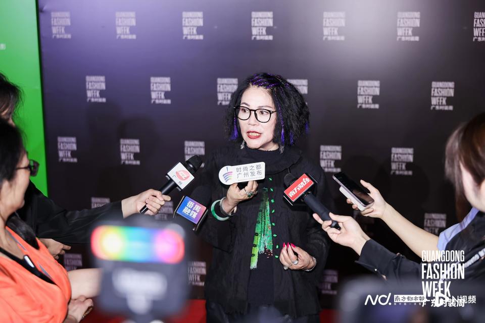 广东省服装设计师协会会长李小燕:设计要从生活中寻找灵感