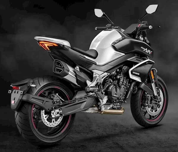 马力超百匹春风nk800双缸街车发布46890元起