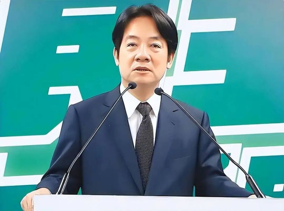 解放军凌晨打响联合利剑2024B军演，海警编队罕见围岛_腾讯新闻