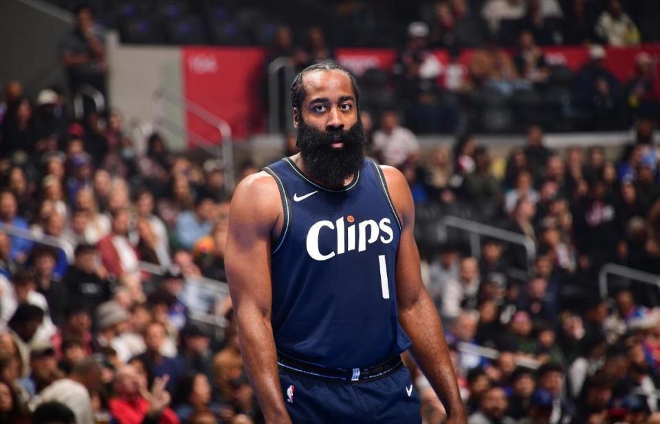 王朝球队成笑柄,哈登也谈论威少-腾讯新闻