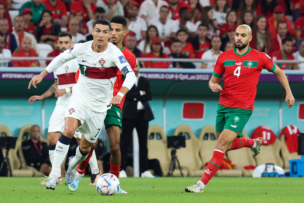 欧洲国家排行_法国队第二!最新FIFA国家队排名,葡萄牙队下跌,国足第79位