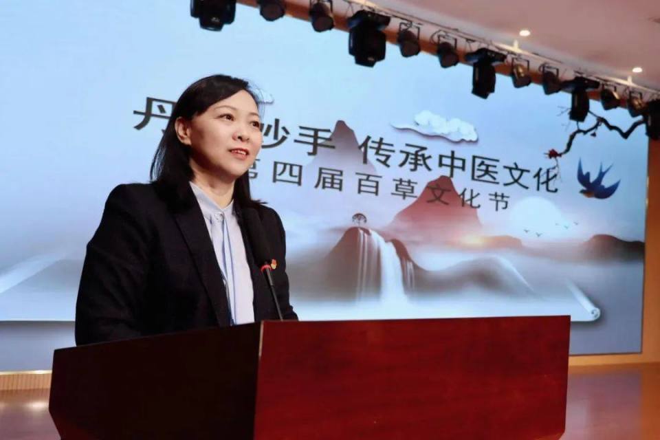 郑州高新区复新实验中学举办第四届百草文化节_腾讯新闻