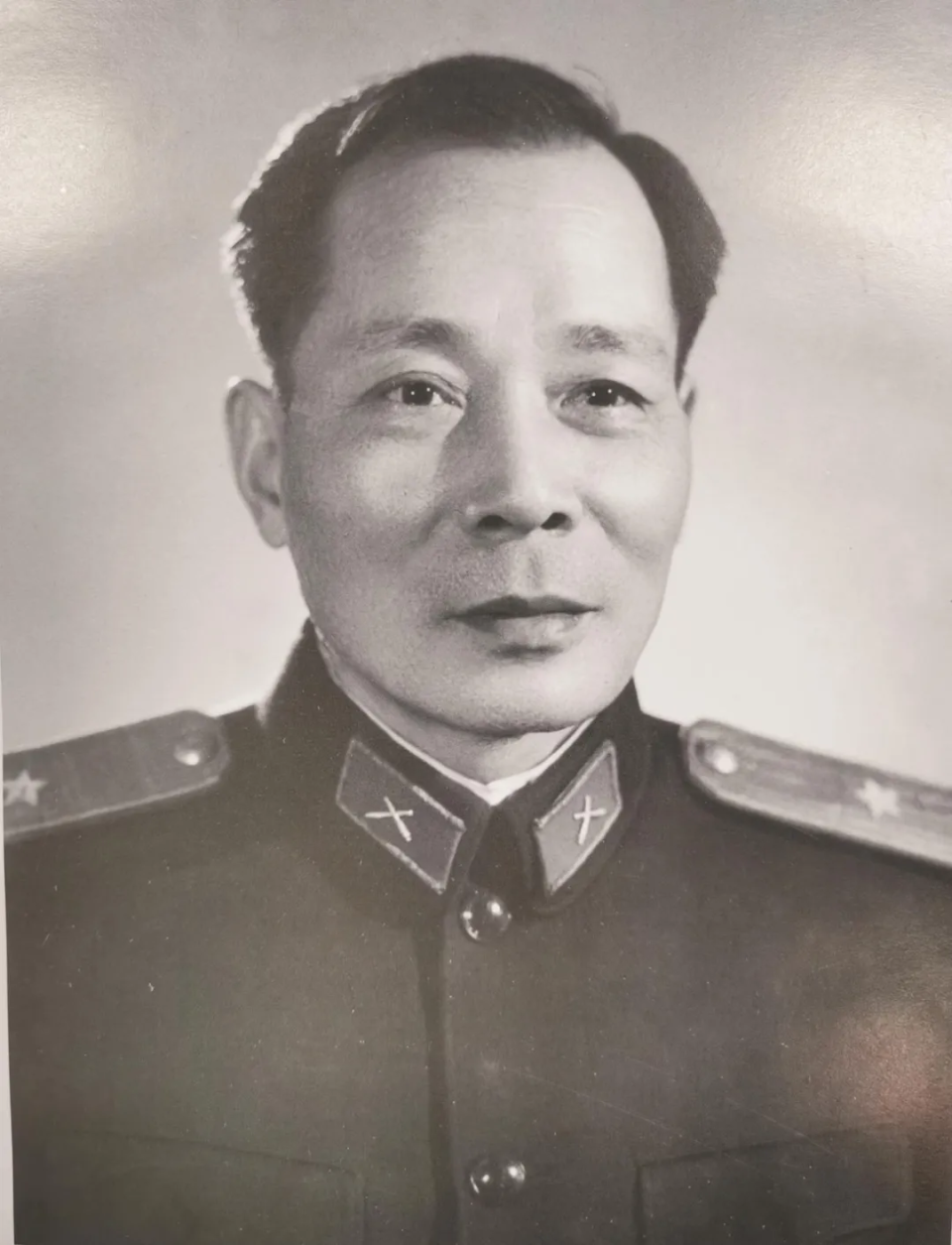 铭记历史 缅怀先烈 | 廖运周：三战三捷的传奇将军_腾讯新闻