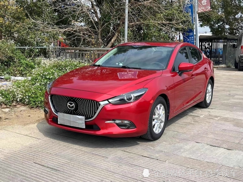 一句话让车企名誉扫地弯道之王找梁家辉代言后马自达销量依旧塞车