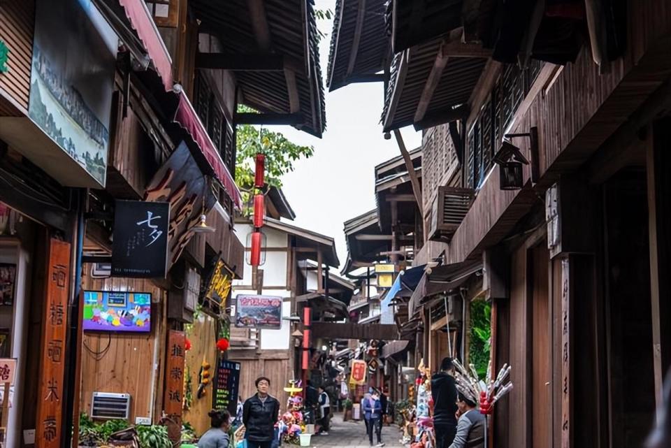 重庆江津旅游,这三个古镇千万别错过,其中一个还曾被大火焚毁过_腾讯