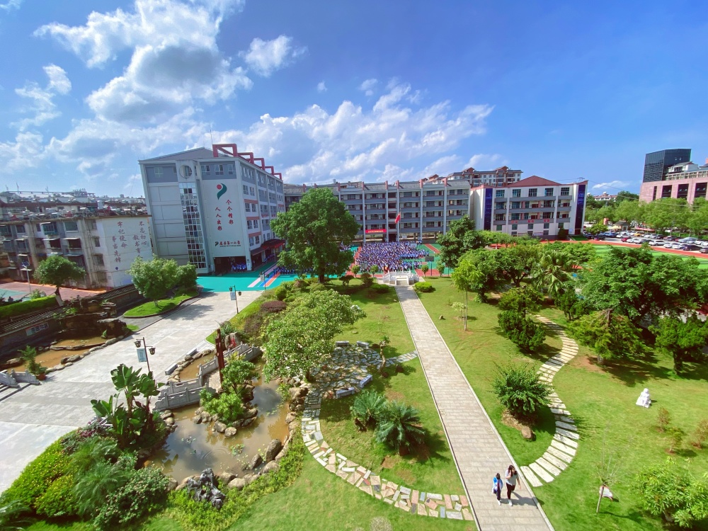 普洱市:建设"绿美校园" 优化育人环境_腾讯新闻