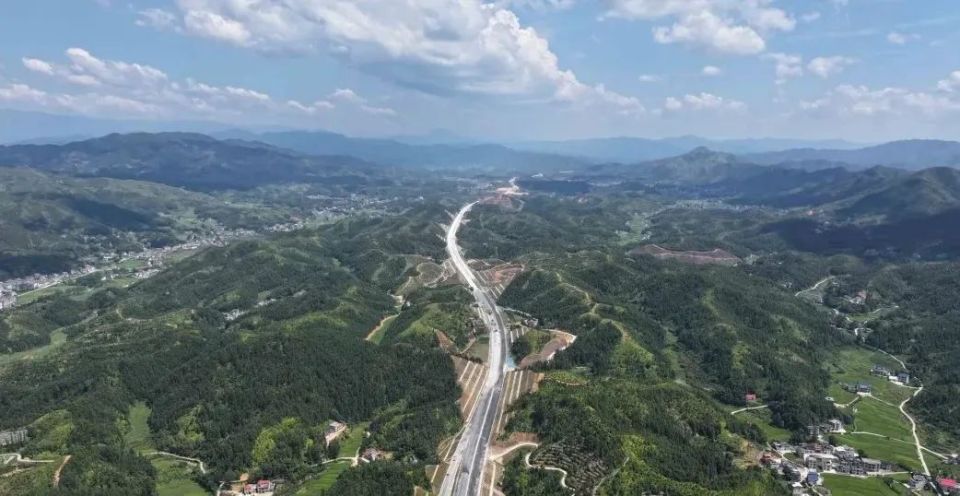 遂桂高速遂川段图片