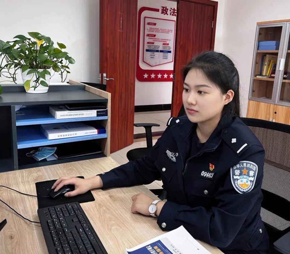 这些警察,开始"卷"这个了