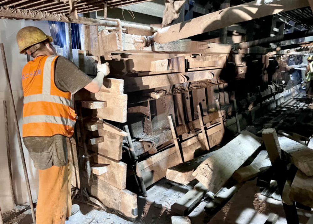 天府仁寿大道二峨山隧道预计11月全部贯通