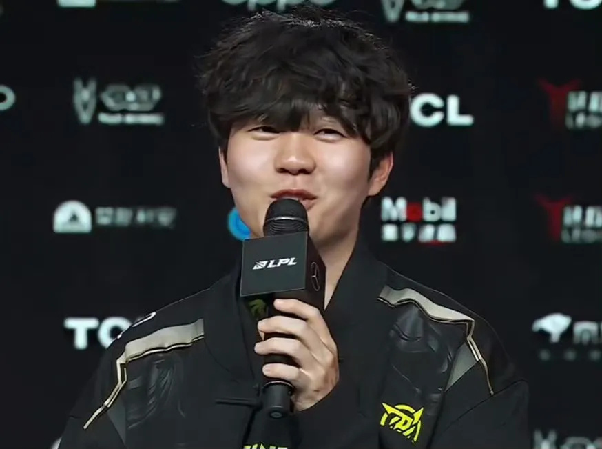 “Scout不会韩语图”火了，Theshy拉Ning入伙，准备加入Nip战队_腾讯新闻