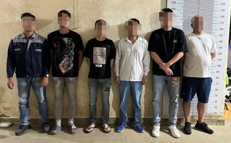 昨晚,西港发生砍人事件,3人被砍伤-腾讯新闻