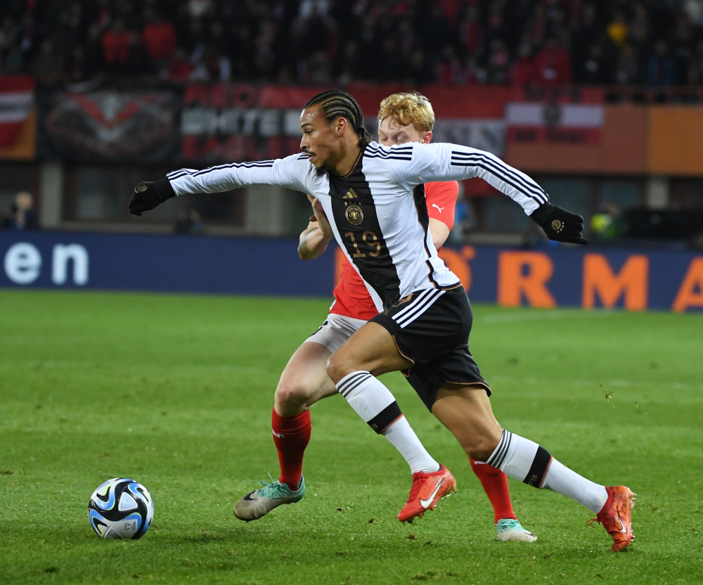 法国队是欧锦赛夺冠热门,欢迎中国球迷赴德观赛——专访德国足球队前