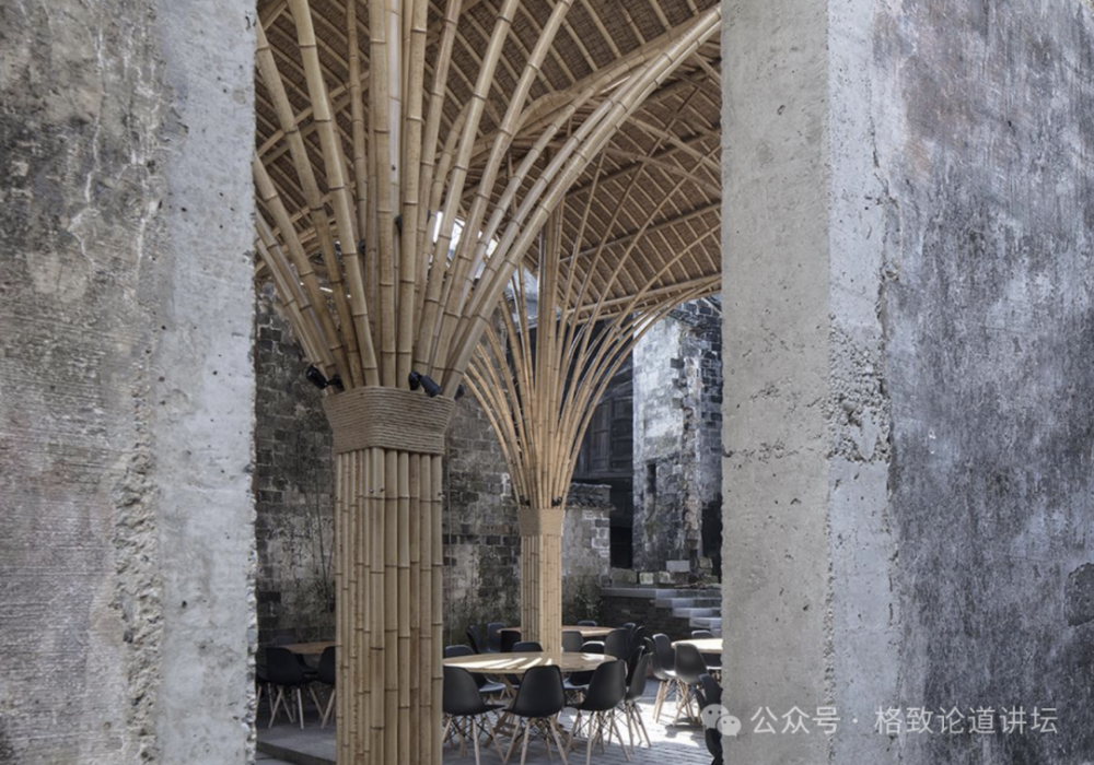 受"清明上河图"的启发,我们用织毛衣的方法,为村民造了一座"竹房子"