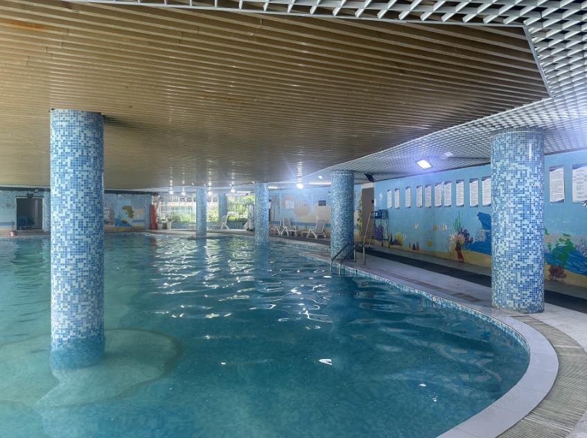 从贵阳这家游泳馆回来后女孩全身起红疹发高烧竟是因为