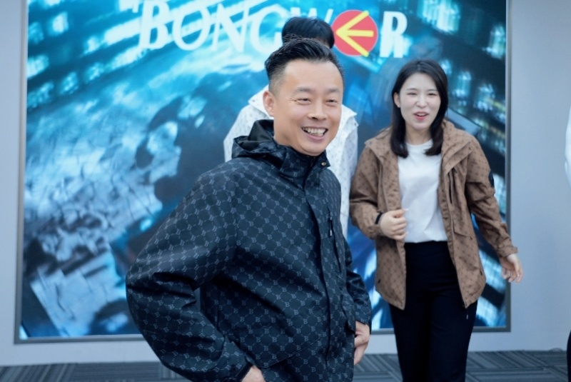 霞湖世家创始人郭长棋."老板你这么有钱,为什么还这么努力?