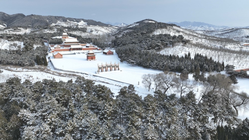 (环境)诗意中国丨燕山雪花大如席_腾讯新闻