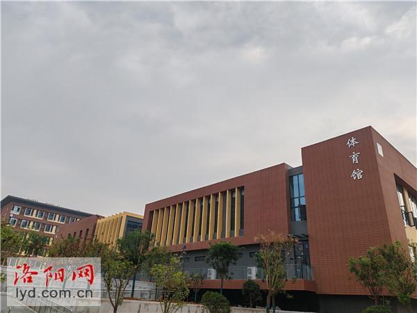 洛阳市第三高级中学新校区揭牌投用