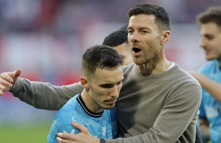 格里马尔多:希望阿隆索留下继续执教,德甲冠军是我们的目标_腾讯新闻