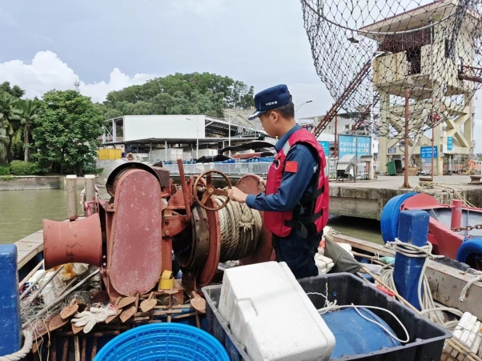 台风登陆在即!广东海警深入辖区全力开展防台风防汛工作
