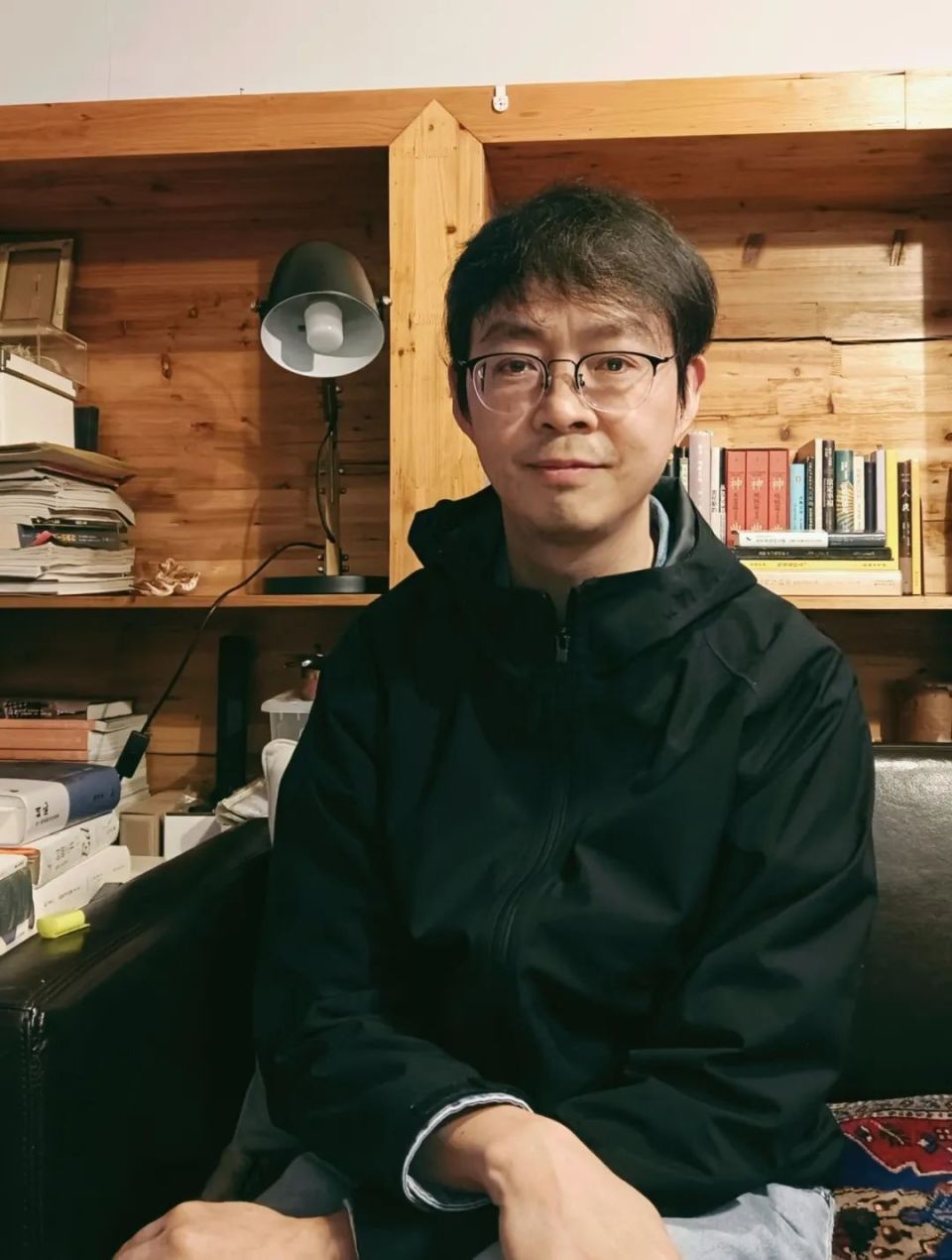 (张光昕 执笔)授奖词:作为重要的当代中文诗人之一,王炜的批评才能