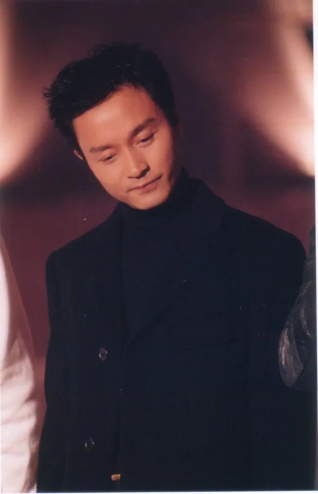 王晶说张国荣是自己唯一看走眼的演员,谈张国荣抑郁症:治疗的医生只开